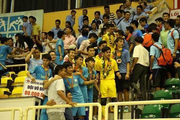 Sanna Khánh Hòa lần đầu vô địch futsal Việt Nam - ảnh 27